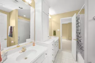 14014 Lochshire St, Houston, TX 77077 - Photo 29