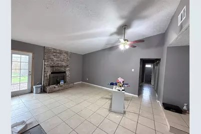 7646 Winkle Wood Lane, Houston, TX 77086 - Photo 3