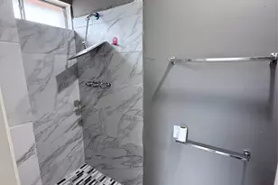 7646 Winkle Wood Ln, Houston, TX 77086 - Photo 5