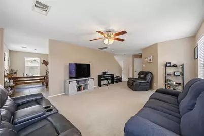 2763 Star Peak Drive, Houston, TX 77088 - Photo 7