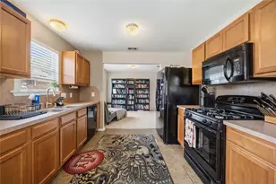 2763 Star Peak Dr, Houston, TX 77088 - Photo 13