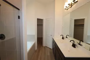 3407 Silvery Bryum Dr, Rosenberg, TX 77471 - Photo 7