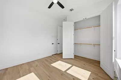 9106 Coffee Street #A-B, Houston, TX 77033 - Photo 15