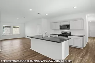 4101 Bronco Station, League City, TX 77573 - Photo 5