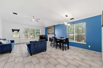 34 Firethorn Place, The Woodlands, TX 77382 - Photo 7