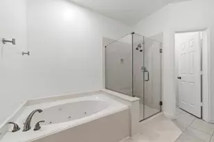 34 Firethorn Pl, The Woodlands, TX 77382 - Photo 13