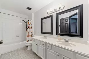 34 Firethorn Pl, The Woodlands, TX 77382 - Photo 19