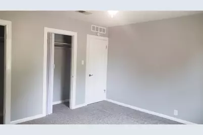 7715 Glover Street, Houston, TX 77012 - Photo 5