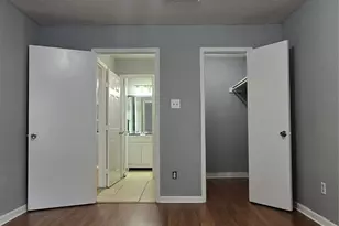 9797 Leawood Blvd, Houston, TX 77099 - Photo 11