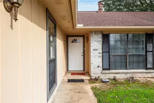 22722 Hawkwood Dr, Spring, TX 77373 - Photo 5