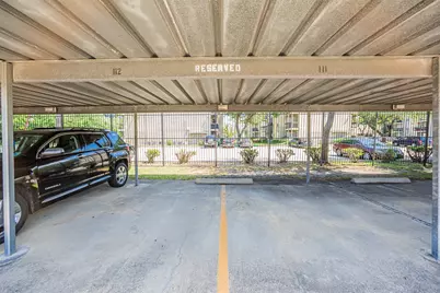 3100 Walnut Bend Lane #422, Houston, TX 77042 - Photo 13