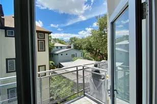 3311 Yupon St, Houston, TX 77006 - Photo 15