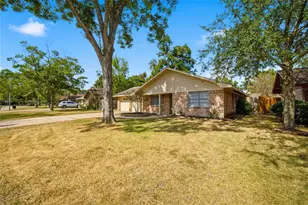 9524 Truscon Dr, Houston, TX 77080 - Photo 1