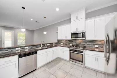 2219 Bellefontaine Street, Houston, TX 77030 - Photo 7