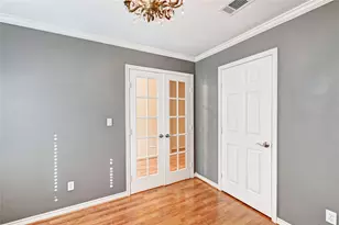 1960 Greentree Dr, Huntsville, TX 77340 - Photo 11