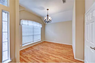 1960 Greentree Drive, Huntsville, TX 77340 - Photo 5