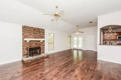 203 Cool Cove, Montgomery, TX 77356 - Photo 11