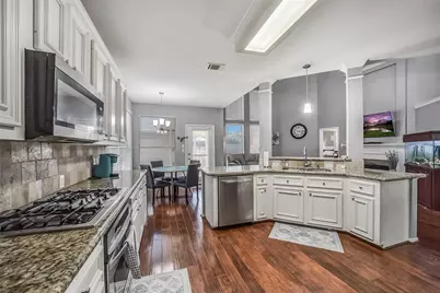 406 Ashberry Court, League City, TX 77573 - Photo 19