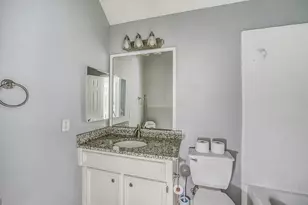 406 Ashberry Ct, League City, TX 77573 - Photo 39