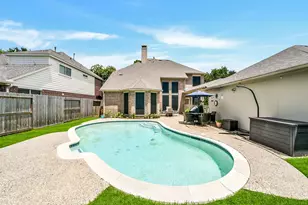 406 Ashberry Ct, League City, TX 77573 - Photo 45