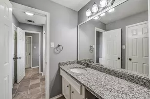 406 Ashberry Ct, League City, TX 77573 - Photo 33