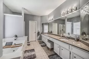 406 Ashberry Ct, League City, TX 77573 - Photo 29