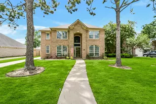 406 Ashberry Ct, League City, TX 77573 - Photo 7