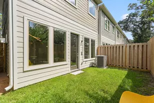 5205 Amber Sunrise Dr, Houston, TX 77018 - Photo 23