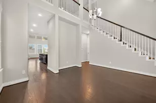 4926 Thunder Creek Ln, Sugar Land, TX 77479 - Photo 9