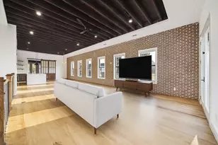 844 E 25th St, Houston, TX 77009 - Photo 5