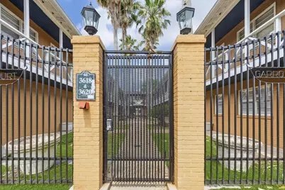 3618 Garrott Street #12, Houston, TX 77006 - Photo 13