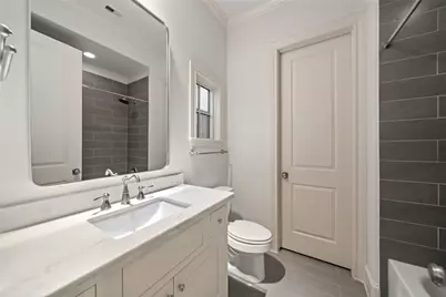 1306 Castle Court #A, Houston, TX 77006 - Photo 7