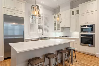 1306 Castle Court #A, Houston, TX 77006 - Photo 15