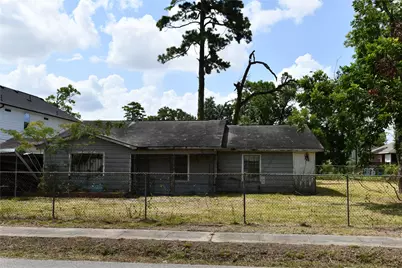 8206 Sterlingshire Street, Houston, TX 77078 - Photo 1