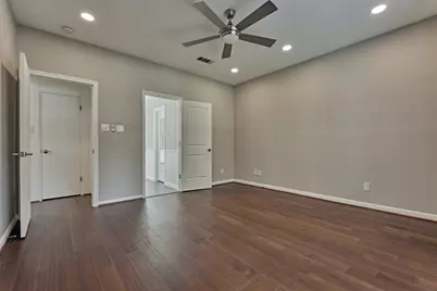 9 Southfork Pines Court, The Woodlands, TX 77381 - Photo 11