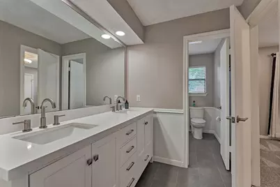 9 Southfork Pines Court, The Woodlands, TX 77381 - Photo 19
