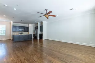 5226 Kiam St St, Houston, TX 77007 - Photo 9