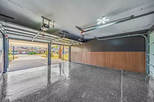 10042 Lazy Oaks St, Houston, TX 77080 - Photo 29