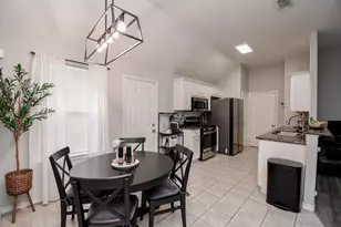 1909 W Texas Ave, Baytown, TX 77520 - Photo 15