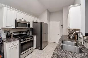 1909 W Texas Ave, Baytown, TX 77520 - Photo 19