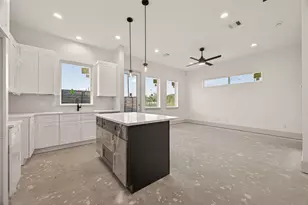 12804 Buffalo Wls Dr, Houston, TX 77045 - Photo 5