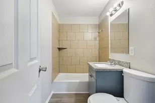 5851 Southtown St, Houston, TX 77033 - Photo 17
