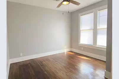 4302 Avenue Q 1/2, Galveston, TX 77550 - Photo 9