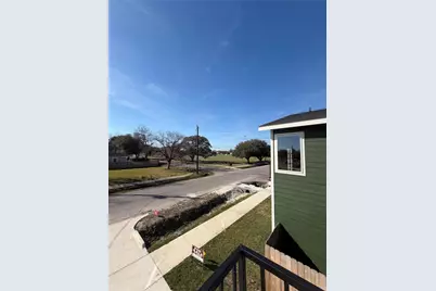 9319 Noel Street, Houston, TX 77033 - Photo 11