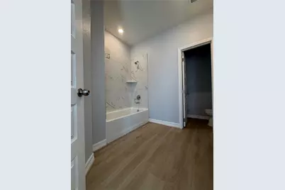 9319 Noel Street, Houston, TX 77033 - Photo 7