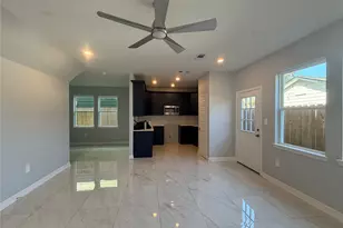 9319 Noel St, Houston, TX 77033 - Photo 3
