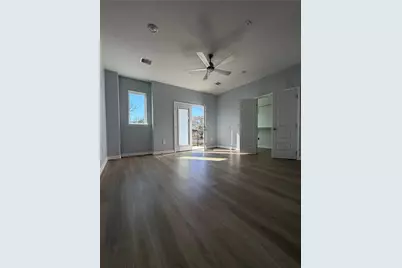 9319 Noel Street, Houston, TX 77033 - Photo 5