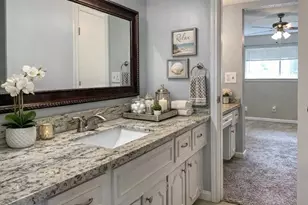 10322 Sageburrow Dr, Houston, TX 77089 - Photo 13