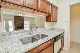 12300 Brookglade Circle, Houston, TX 77099 - Photo 15