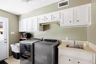 3514 Maple Park Dr, Houston, TX 77339 - Photo 19